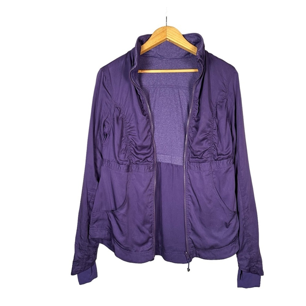 LULULEMON Inner Peace Reversible Jacket in Concord Grape - Picture 9 of 16